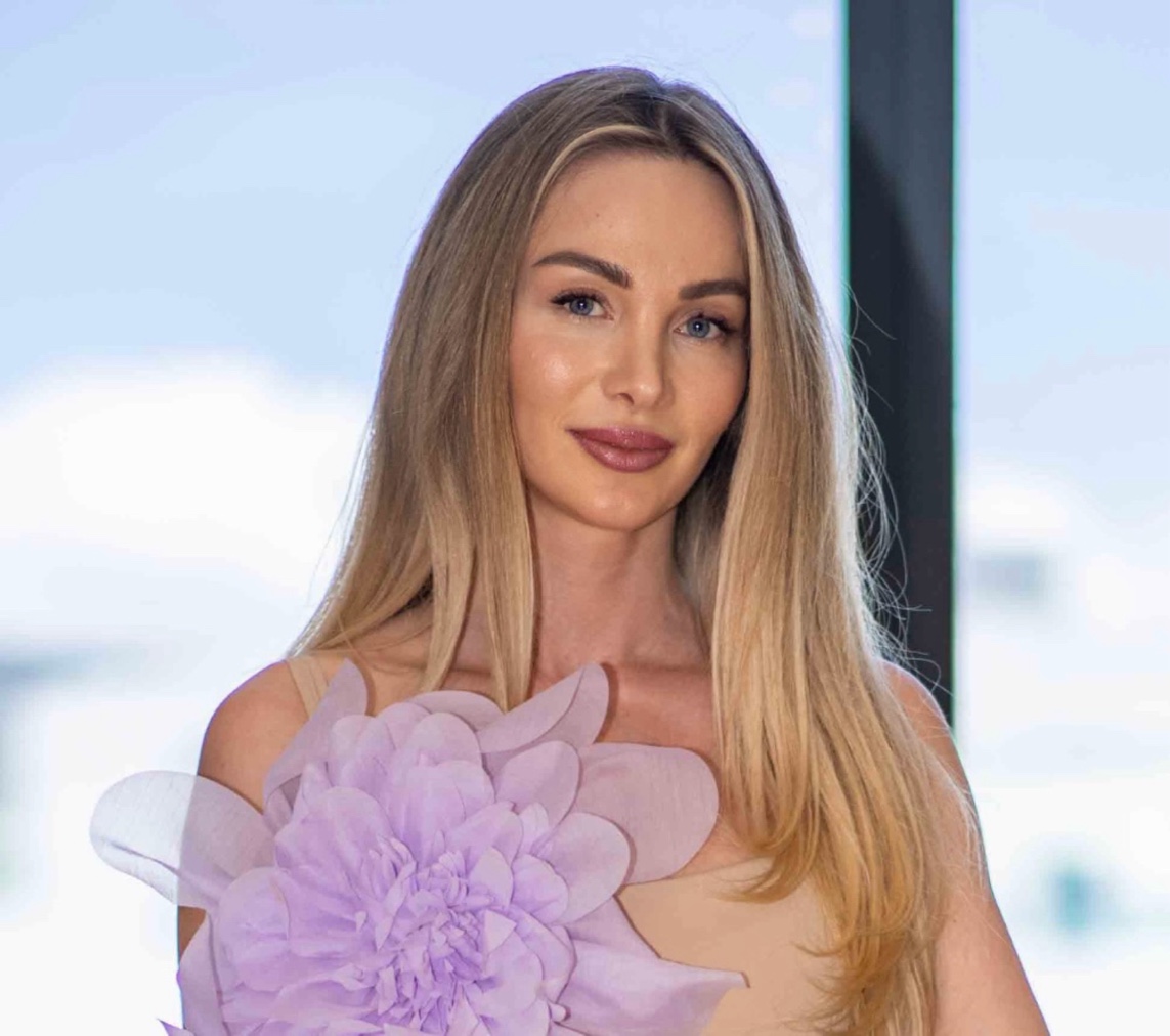 Portrait of Anastasia Parakhnevich, author of The Hidden Chapters